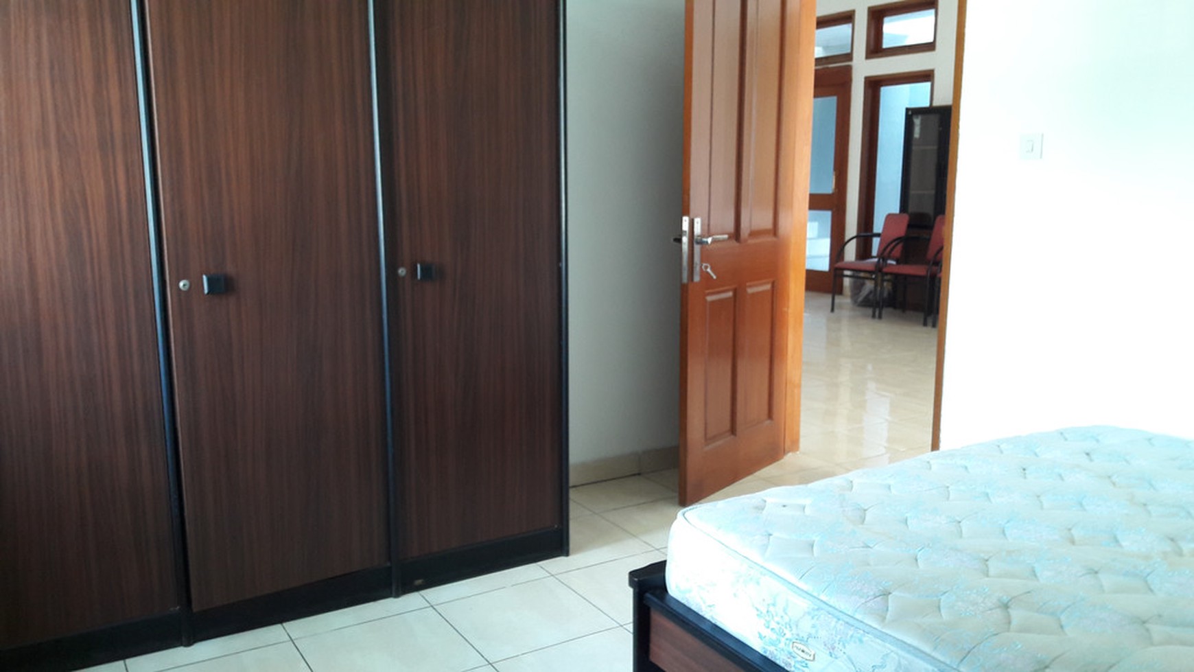 Rumah di lingkungan Elit Singgasana Pradana