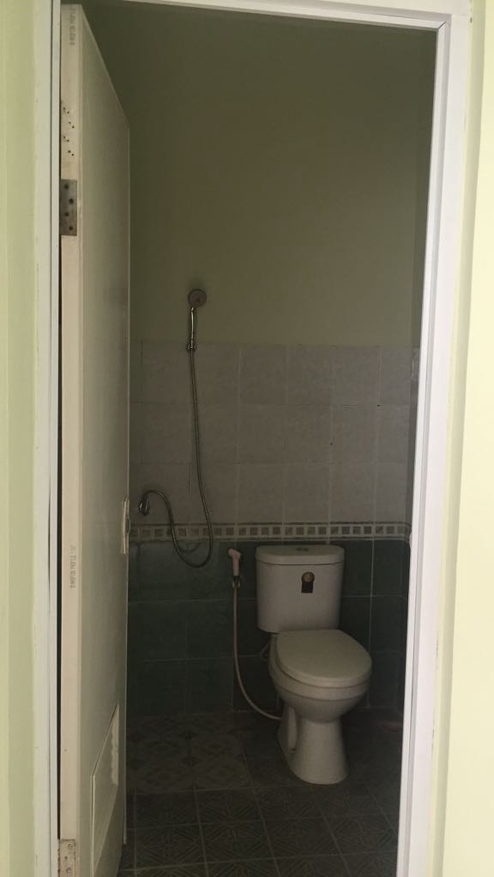 Rumah Mungil Siap Huni Di Graha Raya Bintaro