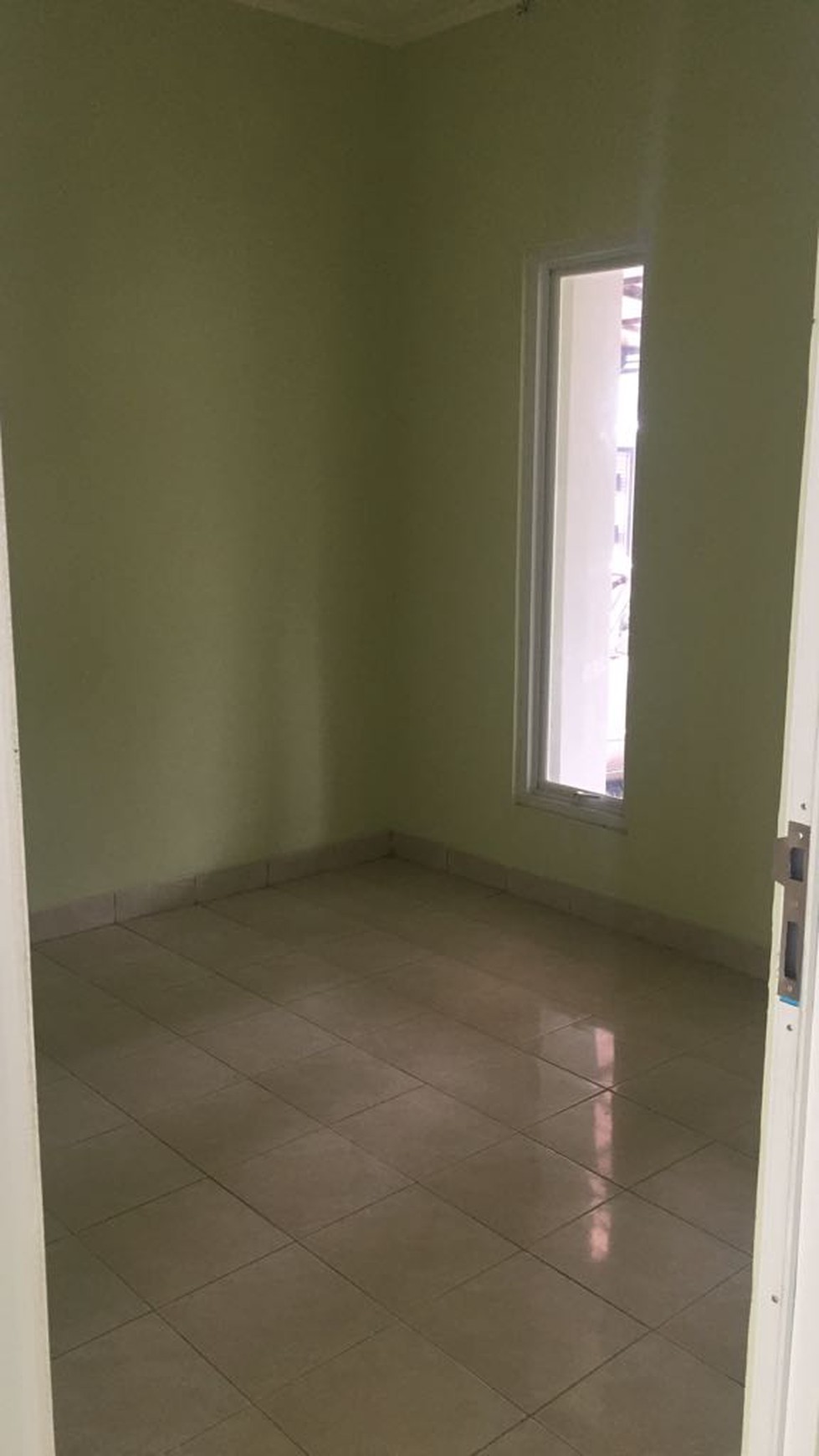 Rumah Siap Huni di Graha Raya Tangerang