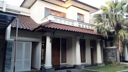 RUMAH MEWAH DIPERUMAHAN DENGAN KONSEP TOWNHOUSE, , SETURAN, DEPOK, SLEMAN.