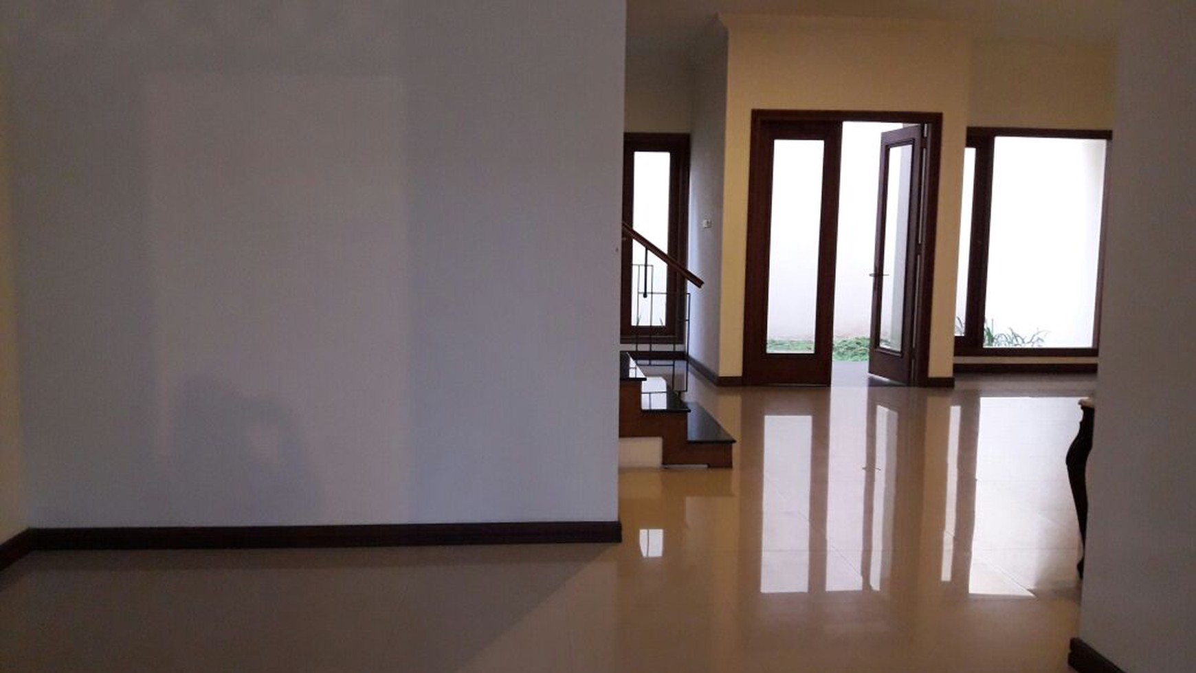 RUMAH MEWAH DIPERUMAHAN DENGAN KONSEP TOWNHOUSE, , SETURAN, DEPOK, SLEMAN.