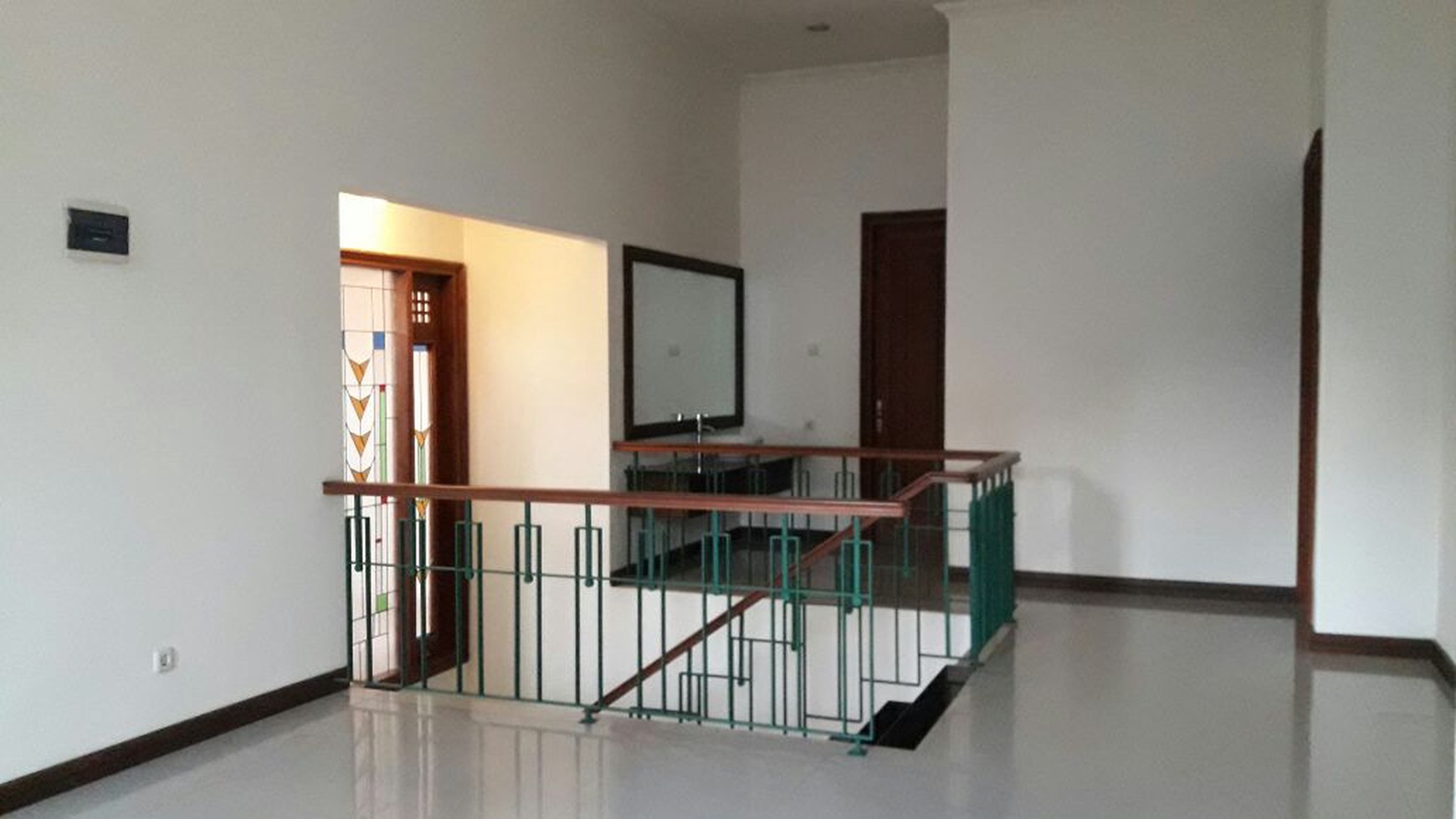 RUMAH MEWAH DIPERUMAHAN DENGAN KONSEP TOWNHOUSE, , SETURAN, DEPOK, SLEMAN.