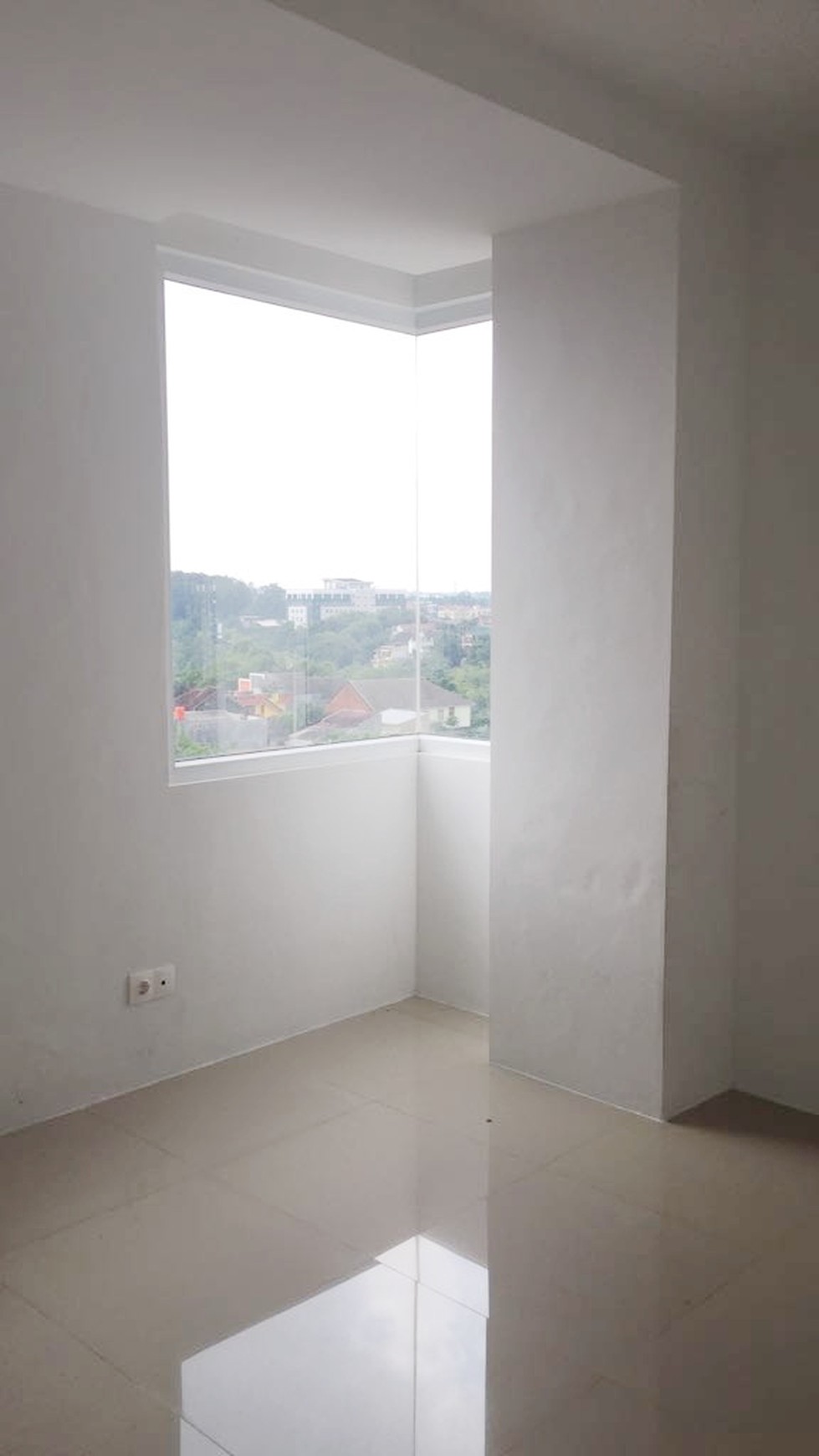 APARTEMEN DENGAN TIPE SUPERIOR DI LOKASI STRATEGIS