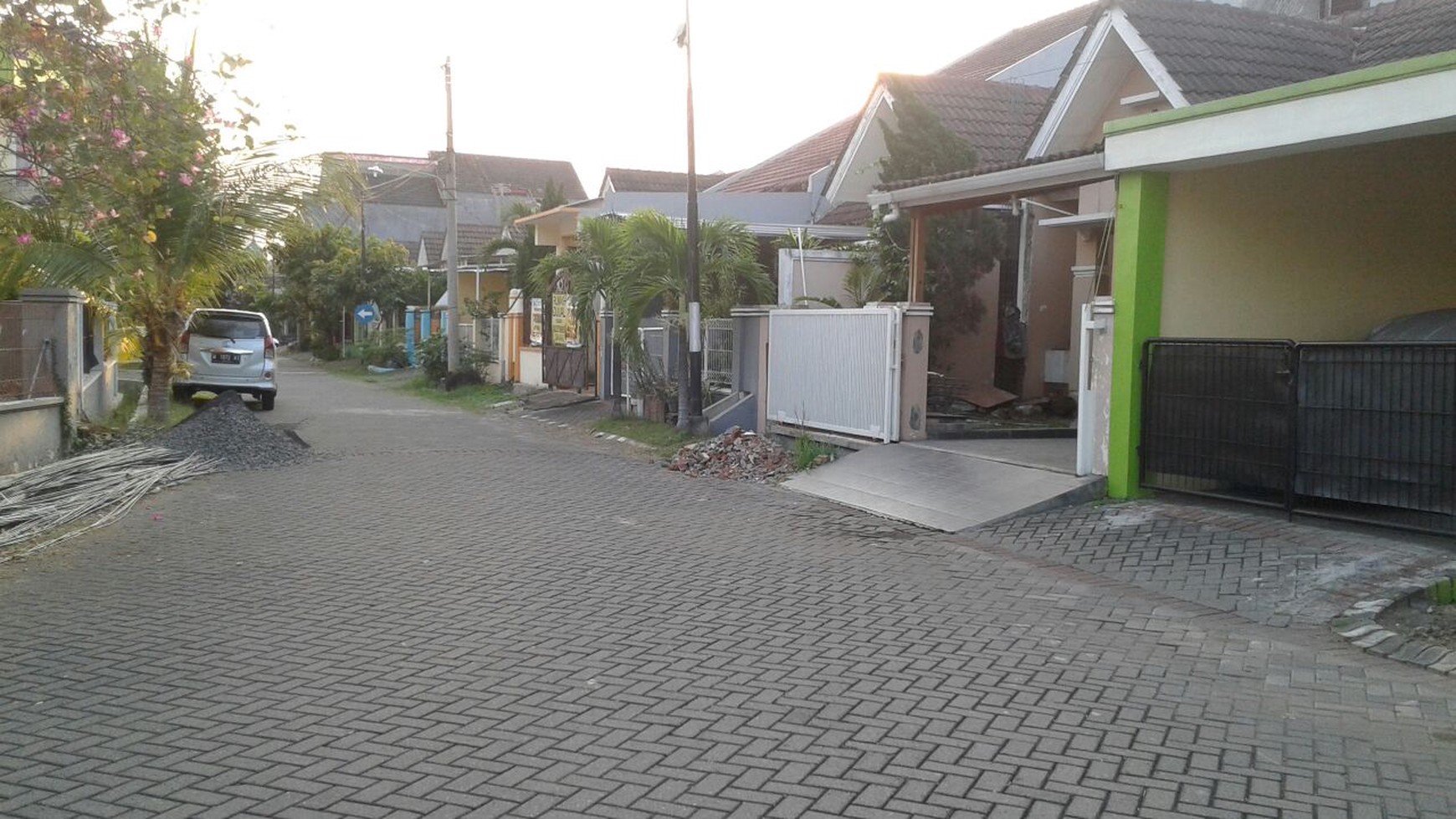 Rumah Tengah Kota Sidoarjo