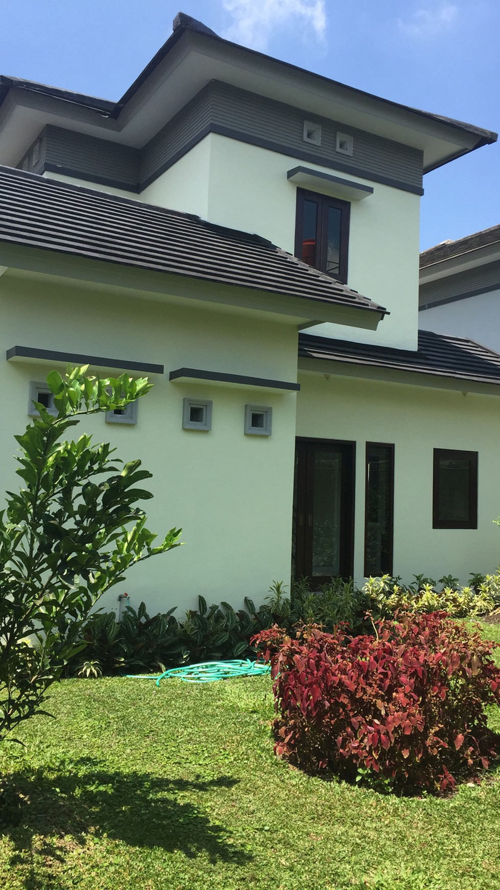 HUNIAN MODERN POSISI HOOK, DI PERUM FASCO MANSION, NGAGLIK, SLEMAN