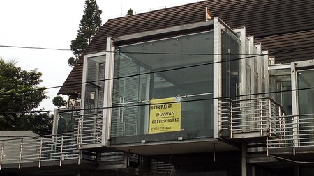 Ruko Sewa Komersial Strategis di Bintaro#IK