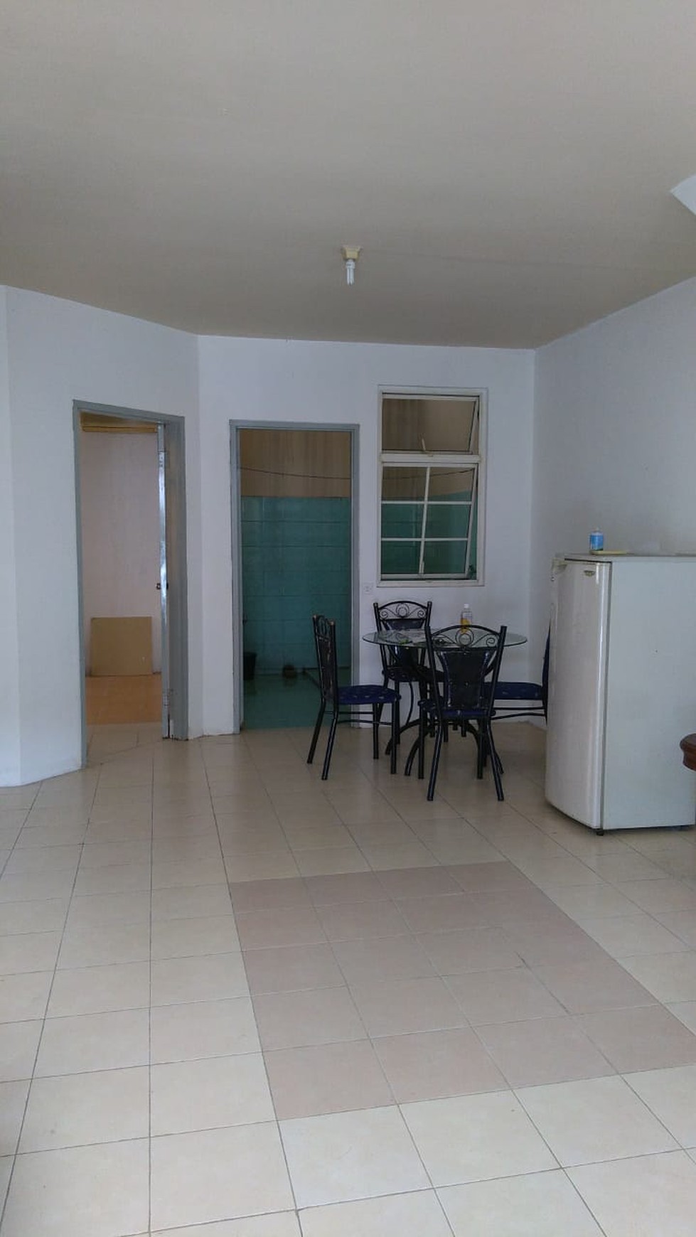 Dijual / Disewakan Townhouse di Taman Elok Selatan Lantai 1 - Lippo Karawaci