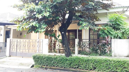 Rumah Bagus Di Mertilang, Bintaro Jaya Sektor 9