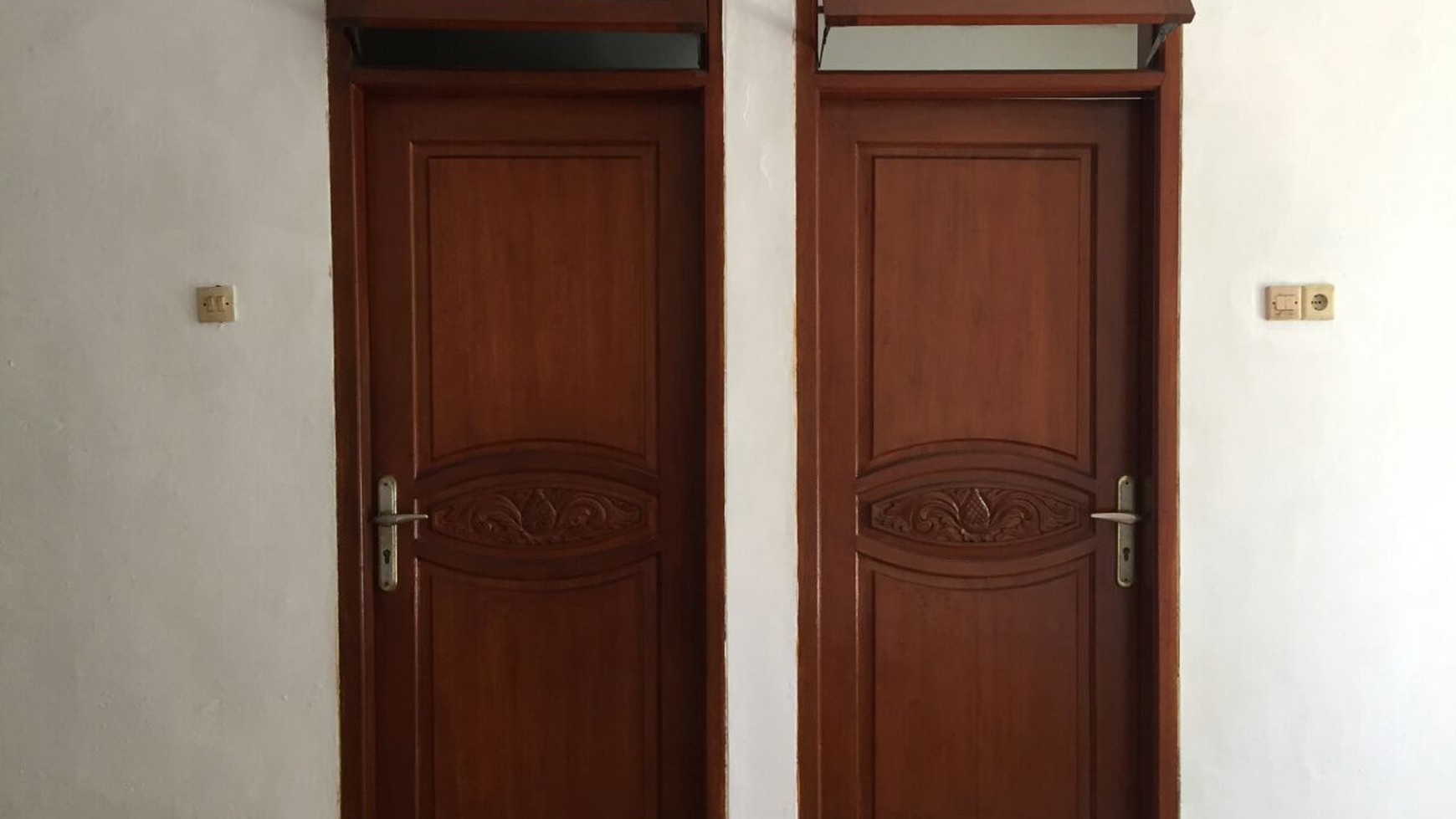 Rumah Bagus Perum Taman Aloha, Sidoarjo