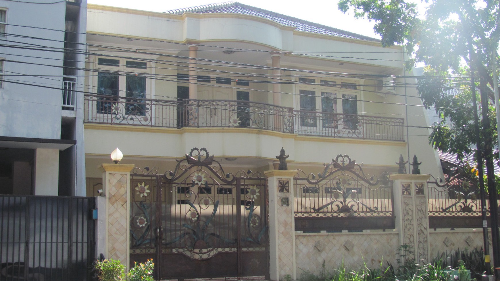 Hunian Nyaman Tengah Kota