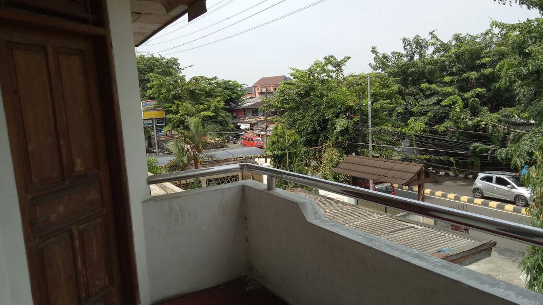 Dijual rumah di pinggir jalan raya cocok untuk usaha, kantor, tempat tinggal