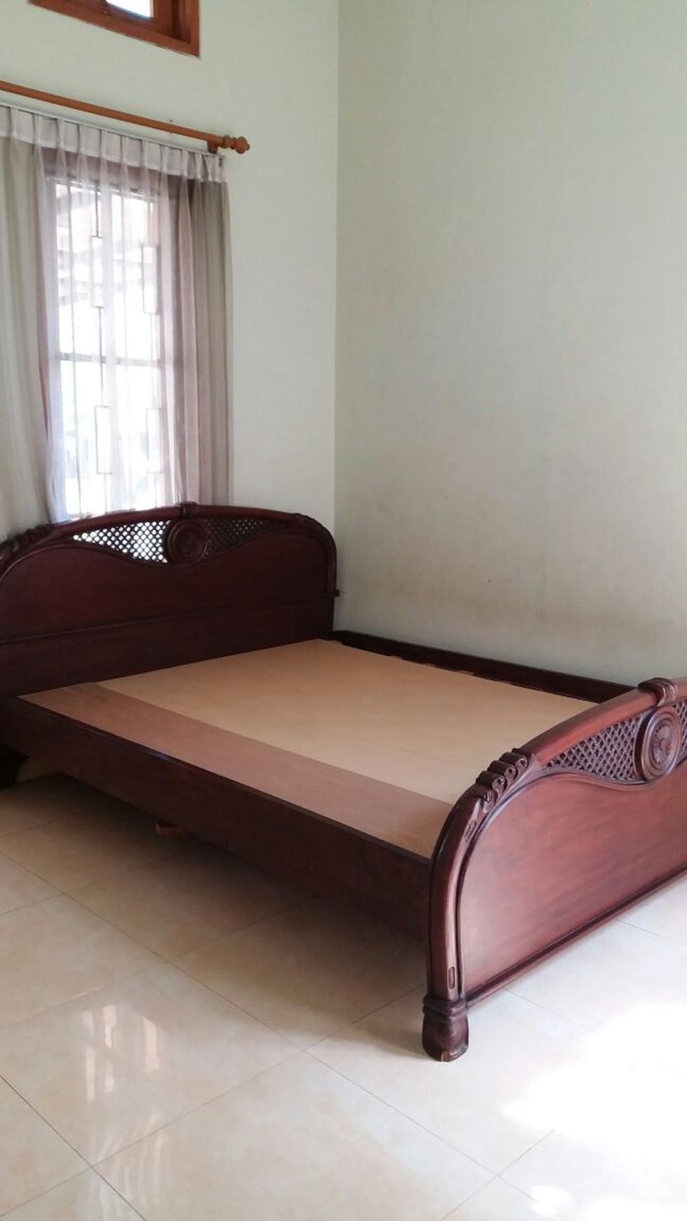 Rumah Murah Di Cluster Dengan lokasi strategis di Menteng Residence, Bintaro