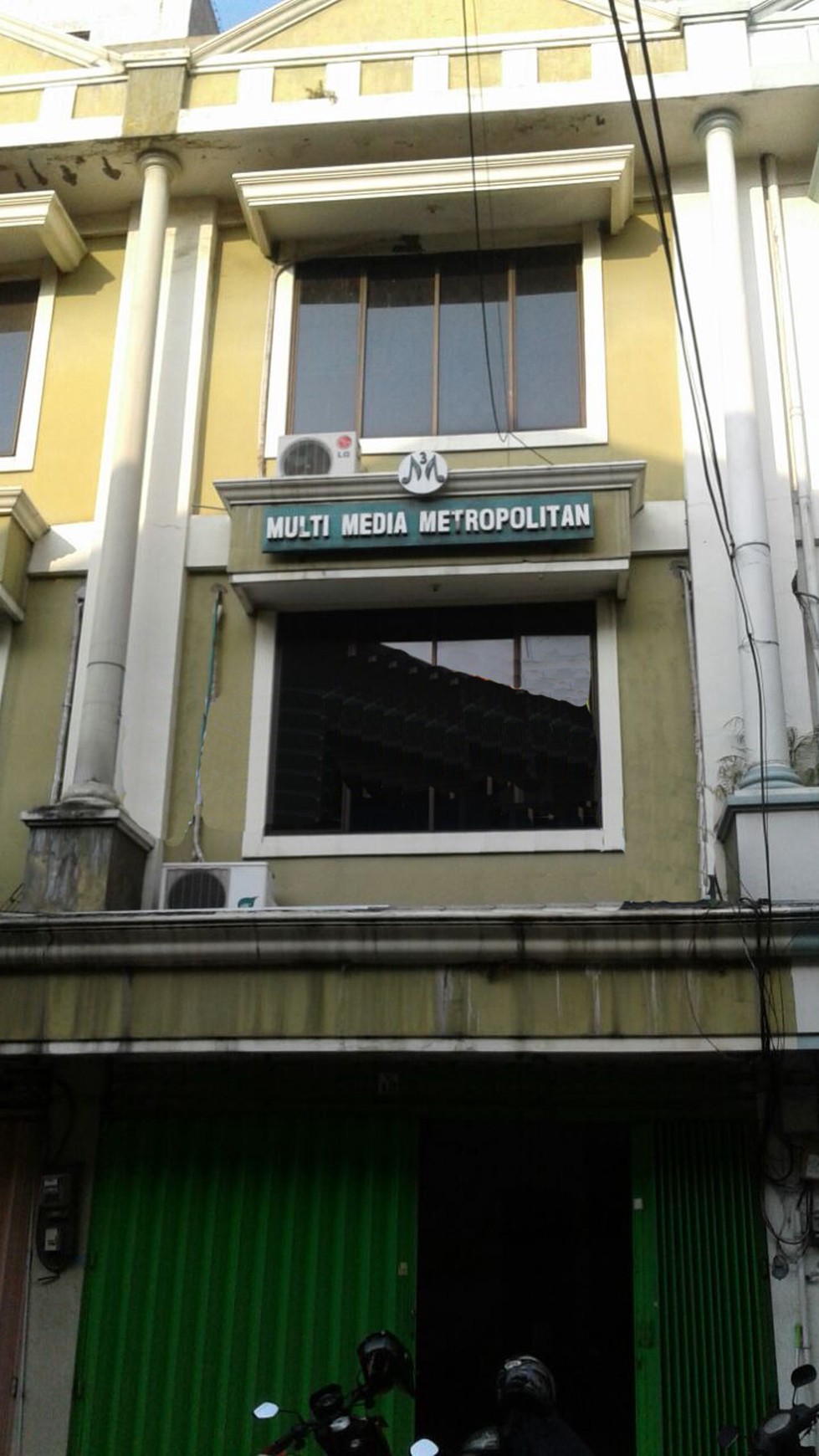 Ruko 4 lt Gate Way Waru