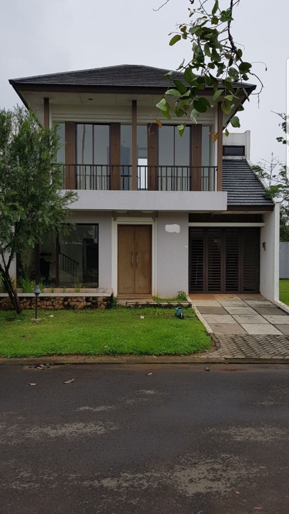 Rumah Bonus Furnished di BSD dekat Aeon Mall