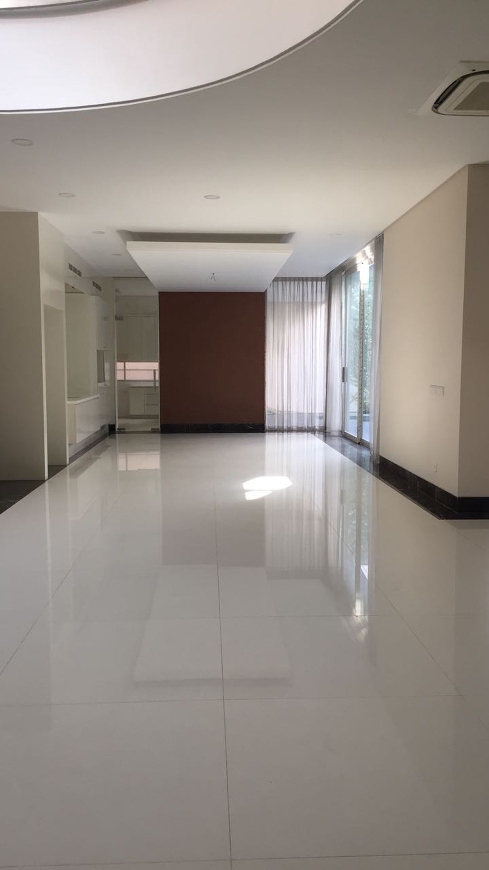 Rumah Brand New Dan Asri Di Permata Hijau