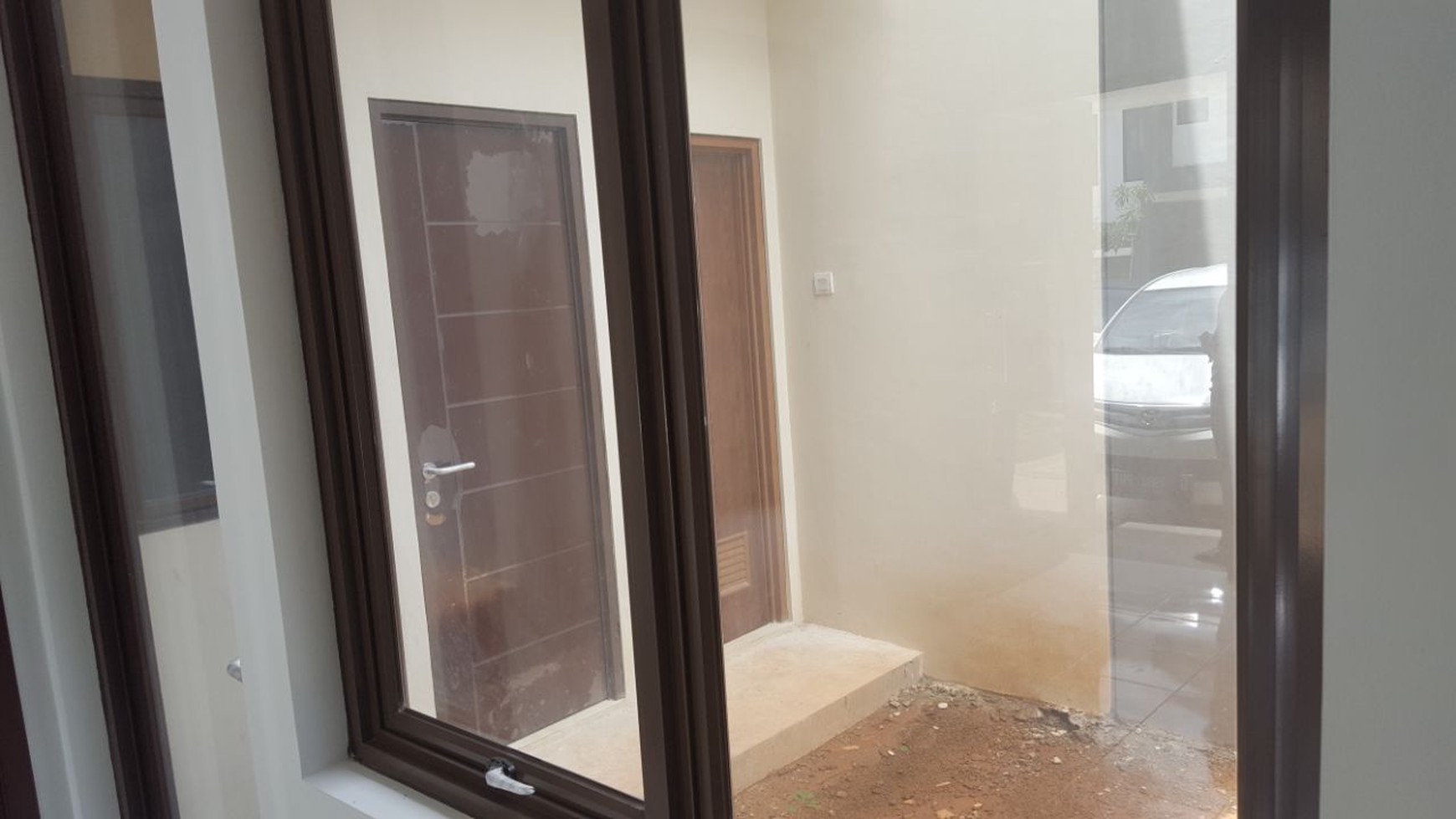 Rumah Baru,dalam cluster di Serpong