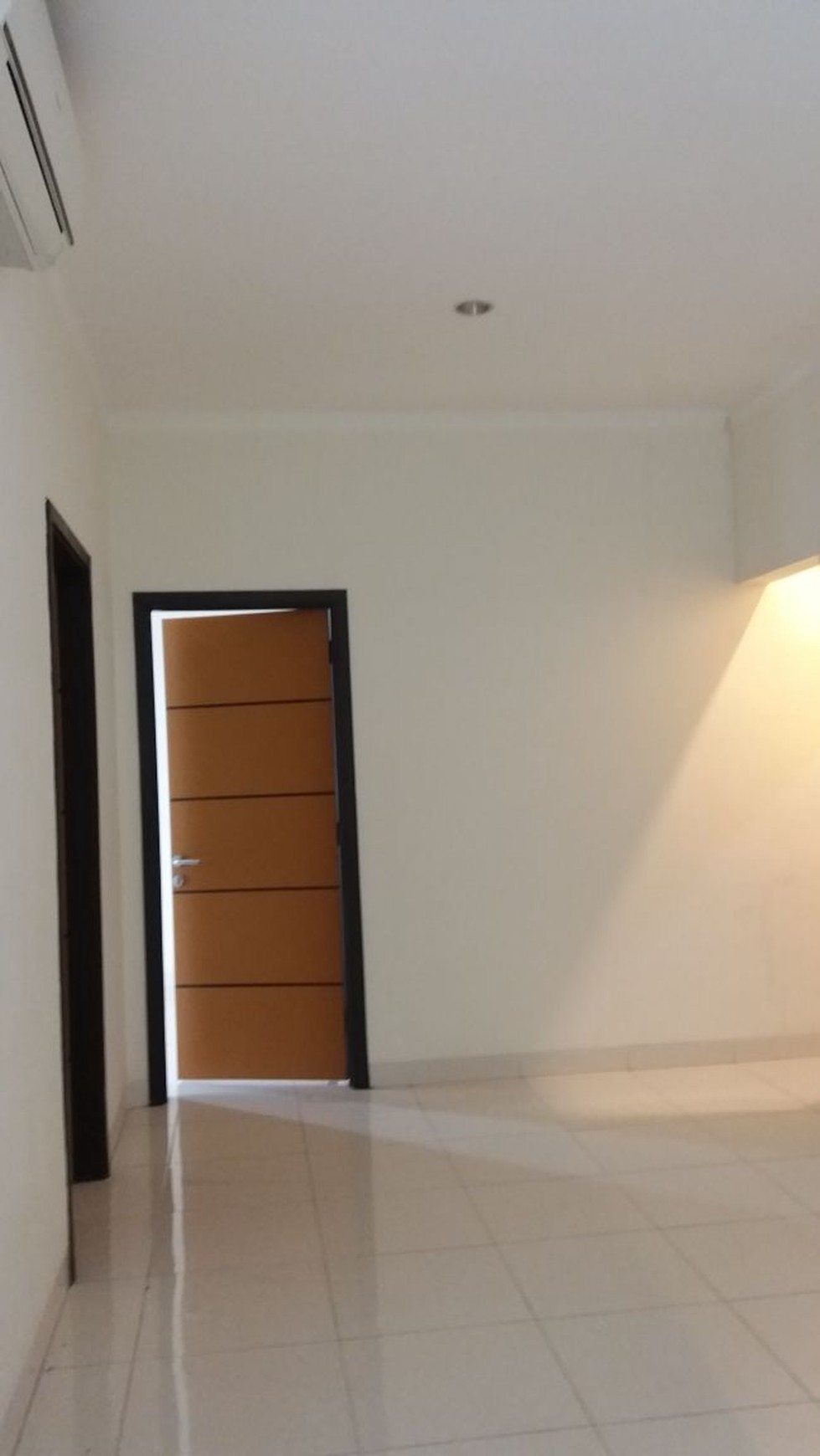 Rumah Nyaman dan Disewakan di Kawasan Cluster Discovery, Bintaro
