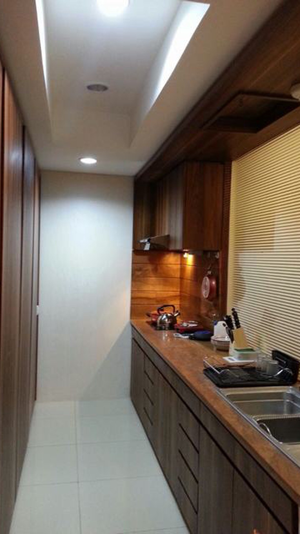 Dijual Apartemen harga bawah market, BU Pooolllll, Kemang Village Empire Jakarta