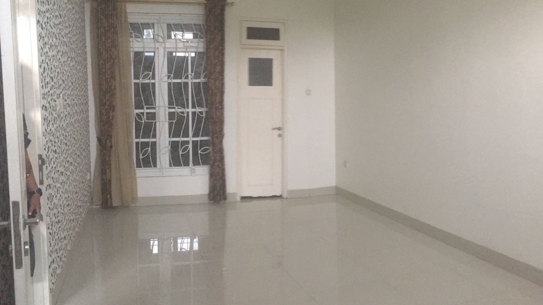 Dijual Rumah Siap Huni di Citra Grand Cibubur