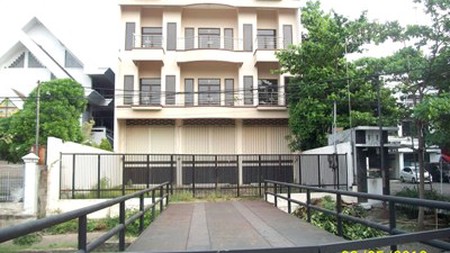 Gedung di Kendangsari Industri bisa untuk Kantor / Showroom / Ruko / Resto / Klinik dsb, Lokasi Strategis, Siap Pakai - TAN -