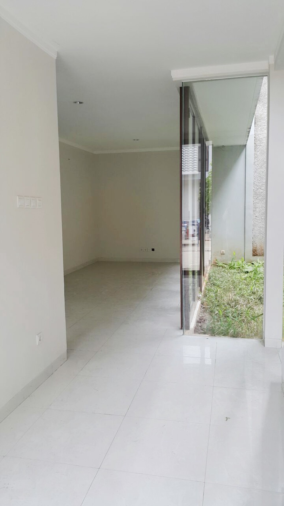 HARGA MURAH!! Rumah Nyaman dan Siap Huni di Kawasan Cluster Discovery, Bintaro