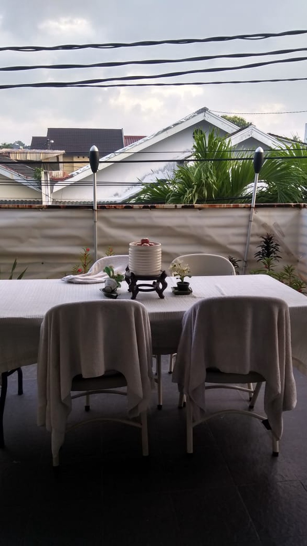 DIJUAL CEPAT!! Murah dan Nego Rumah Nyaman di Kawasan Perumahan Kucica, Bintaro