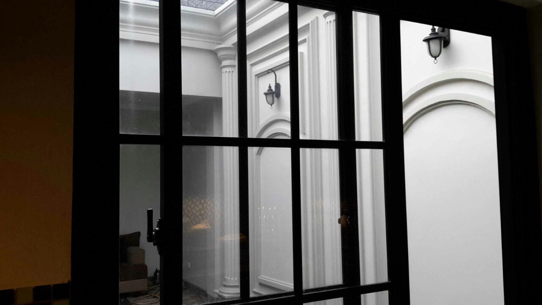 Rumah di Joglo Kembangan Jakarta Barat