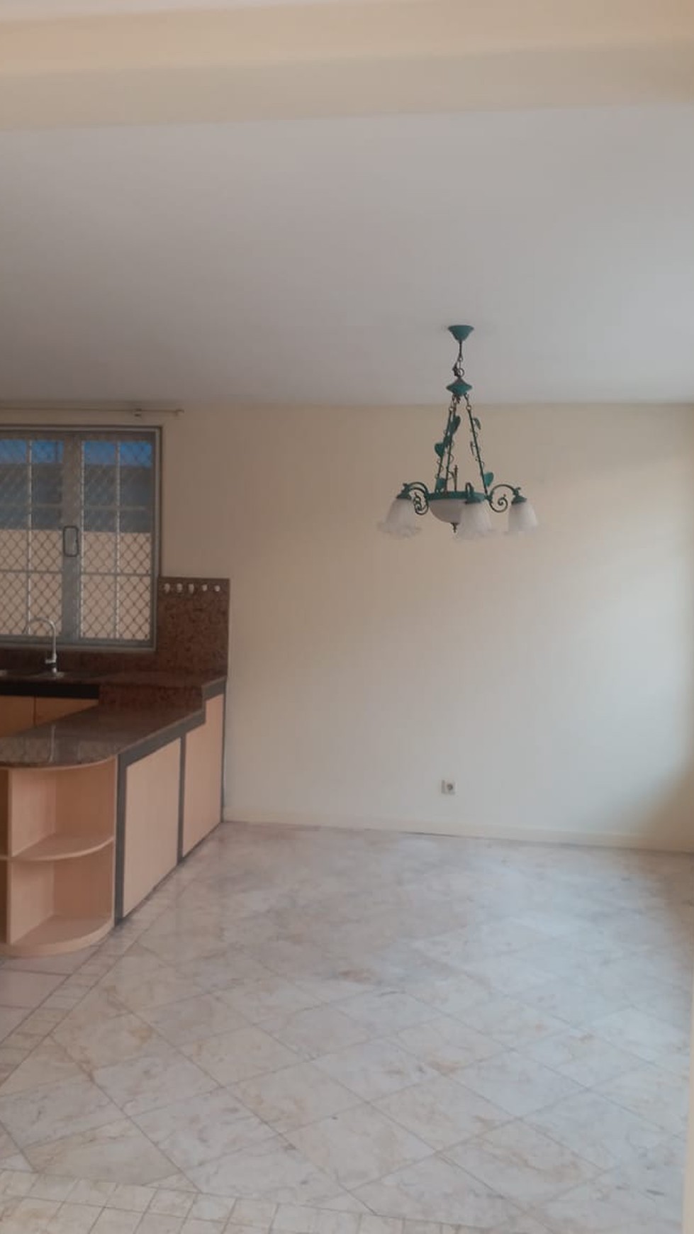 Disewakan Rumah di Taman Cendana Golf - Lippo Karawaci