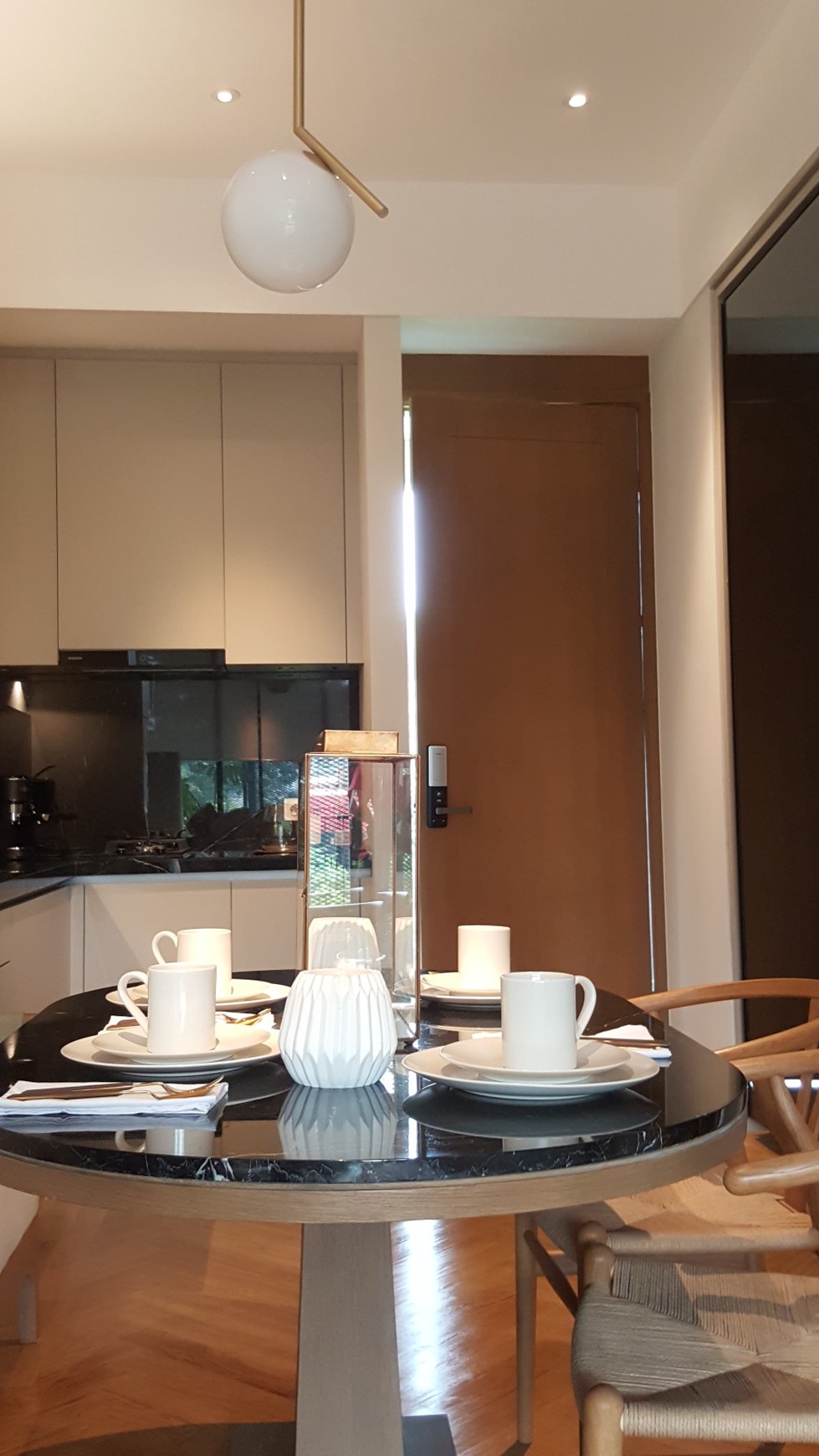 DIJUAL MURAH KASAMARA - The First Luxury Low Rise RESORT Apartement