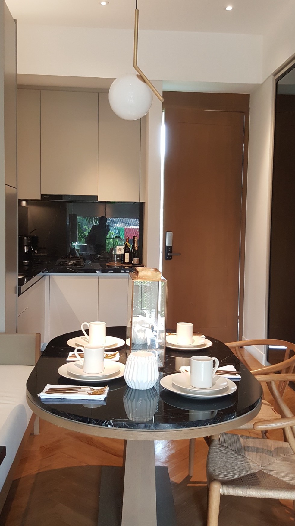 DIJUAL MURAH KASAMARA - The First Luxury Low Rise RESORT Apartement