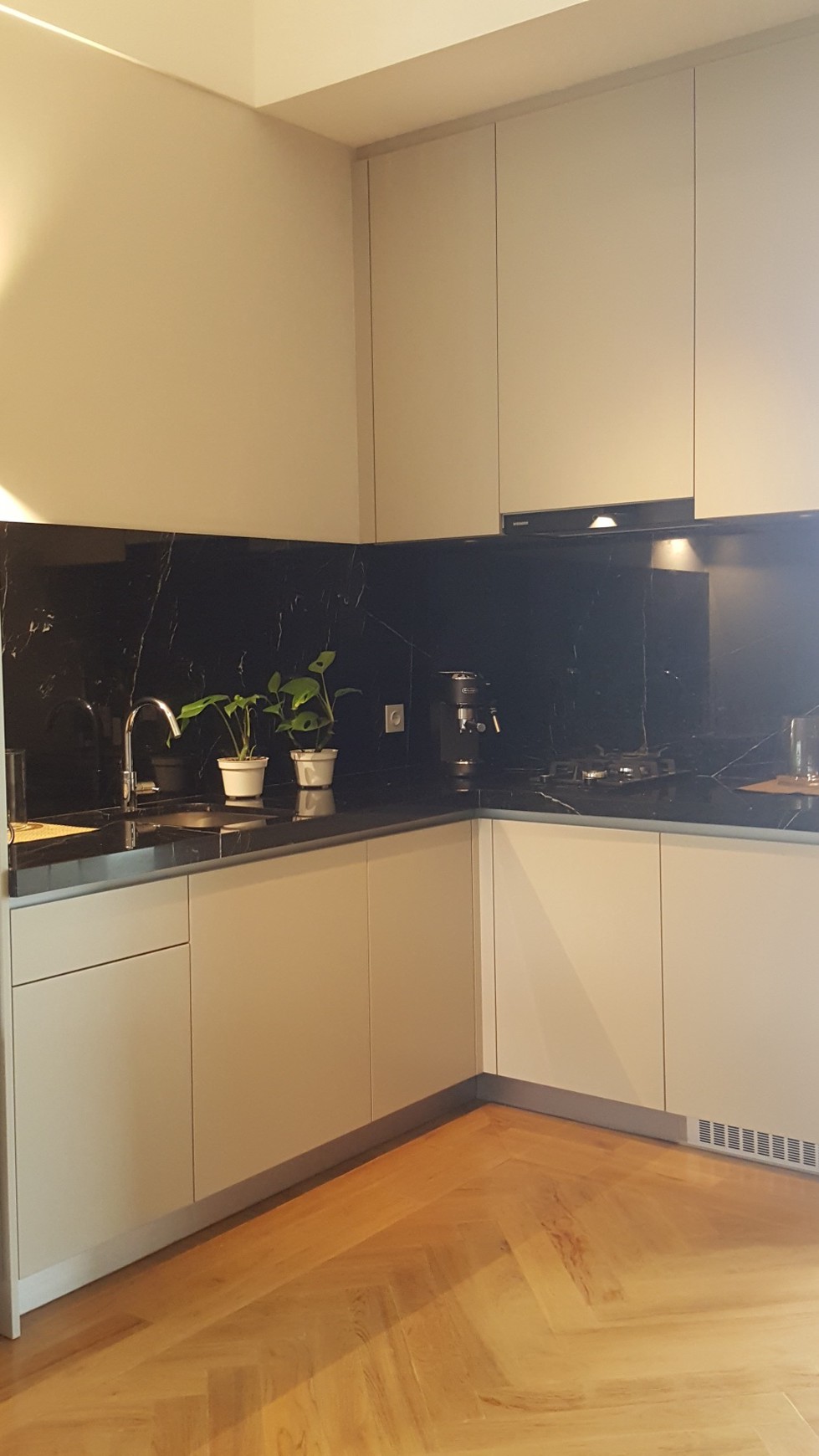 DIJUAL MURAH KASAMARA - The First Luxury Low Rise RESORT Apartement