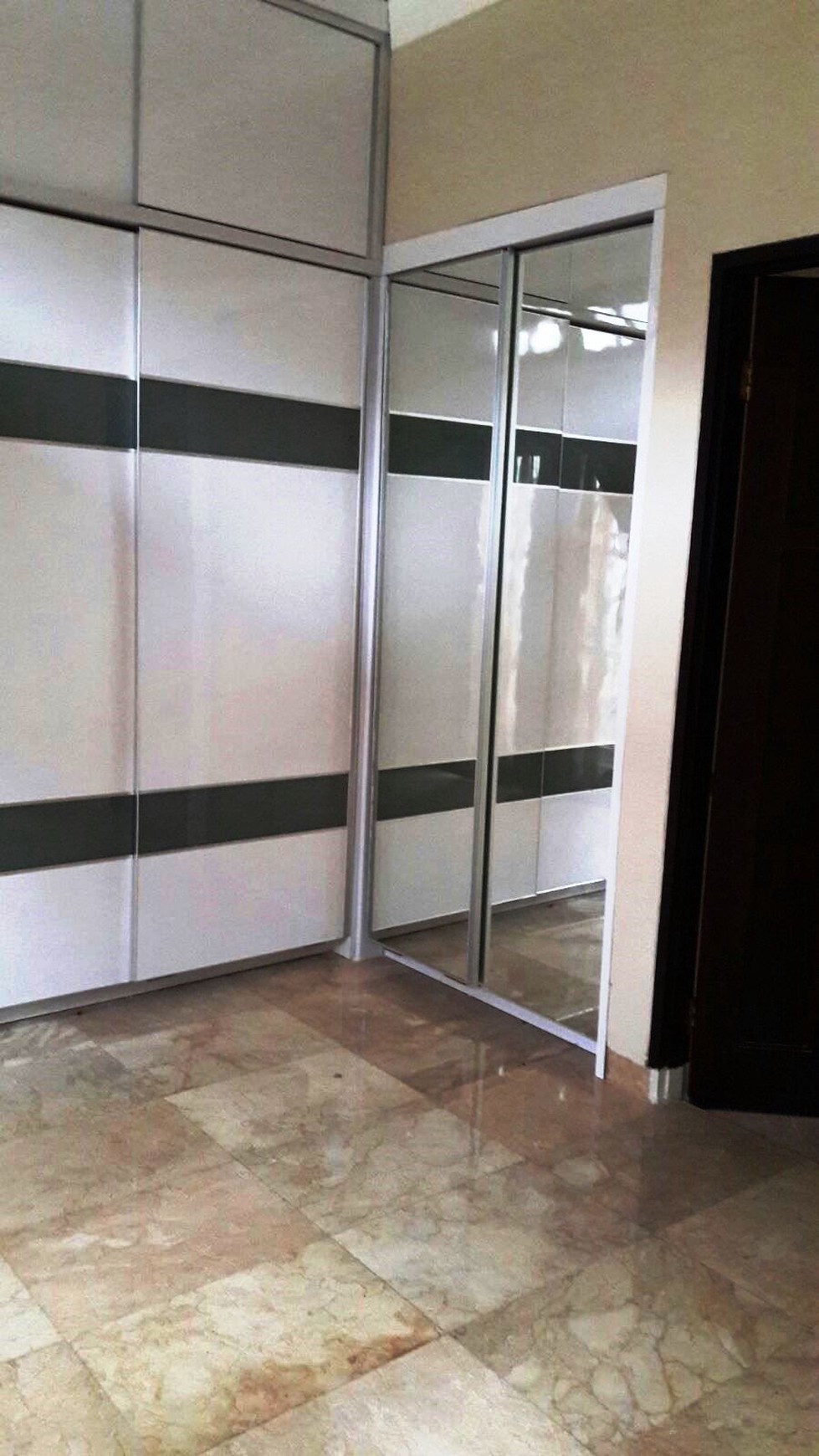 Rumah Nyaman dan Siap Huni di Kawasan Menteng, Bintaro