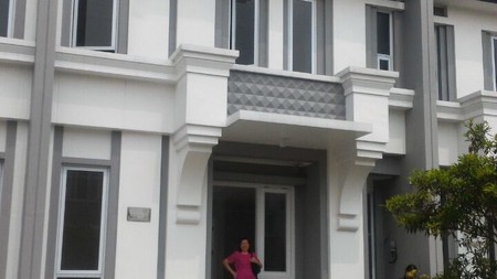 Rumah siap huni di Vivacia