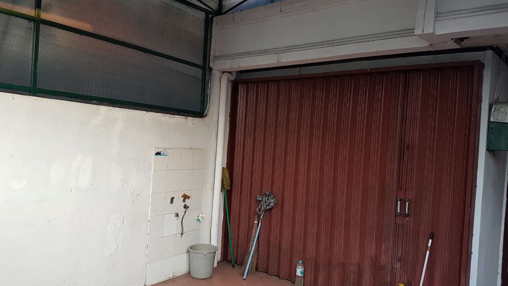 Rumah di sewakan dekat dengan Mall Arion di Rawamangun, Jakarta Timur,