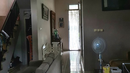 Rumah Siap Huni di Bintaro Sektor 9