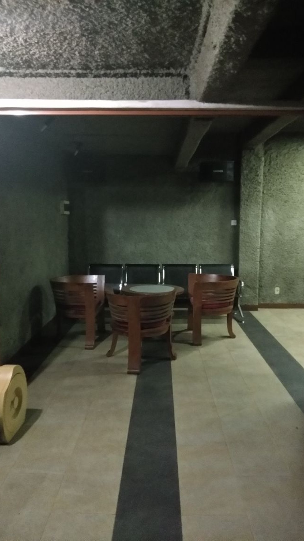 Rumah Kantor Lokasi Di Kawasan Bisnis Gatot Subroto