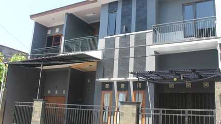 RUMAH MEWAH, HARGA NEGO, DI LOKASI STRATESIS, DAERAH NOLOGATEN