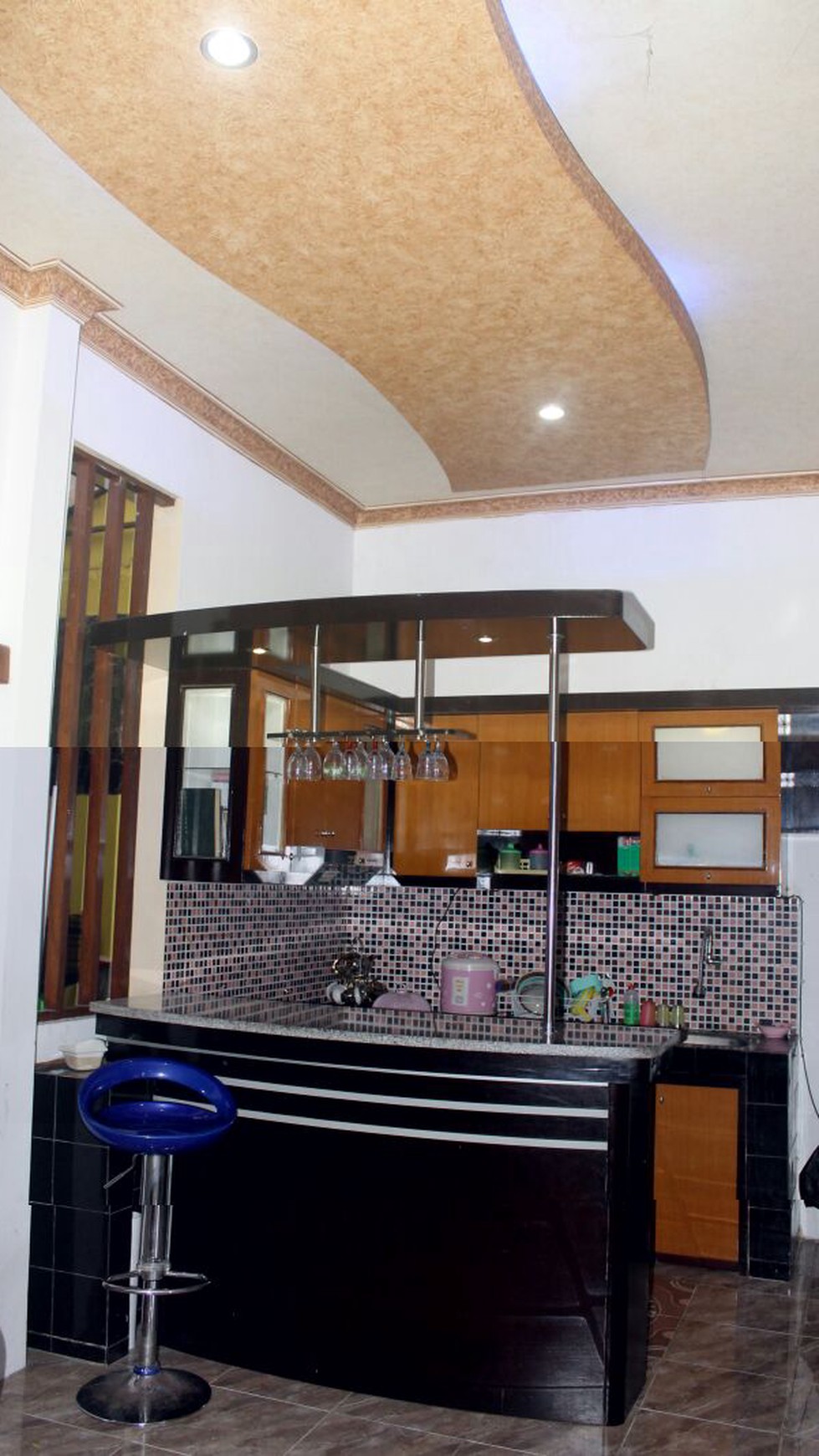 RUMAH MEWAH, HARGA NEGO, DI LOKASI STRATESIS, DAERAH NOLOGATEN