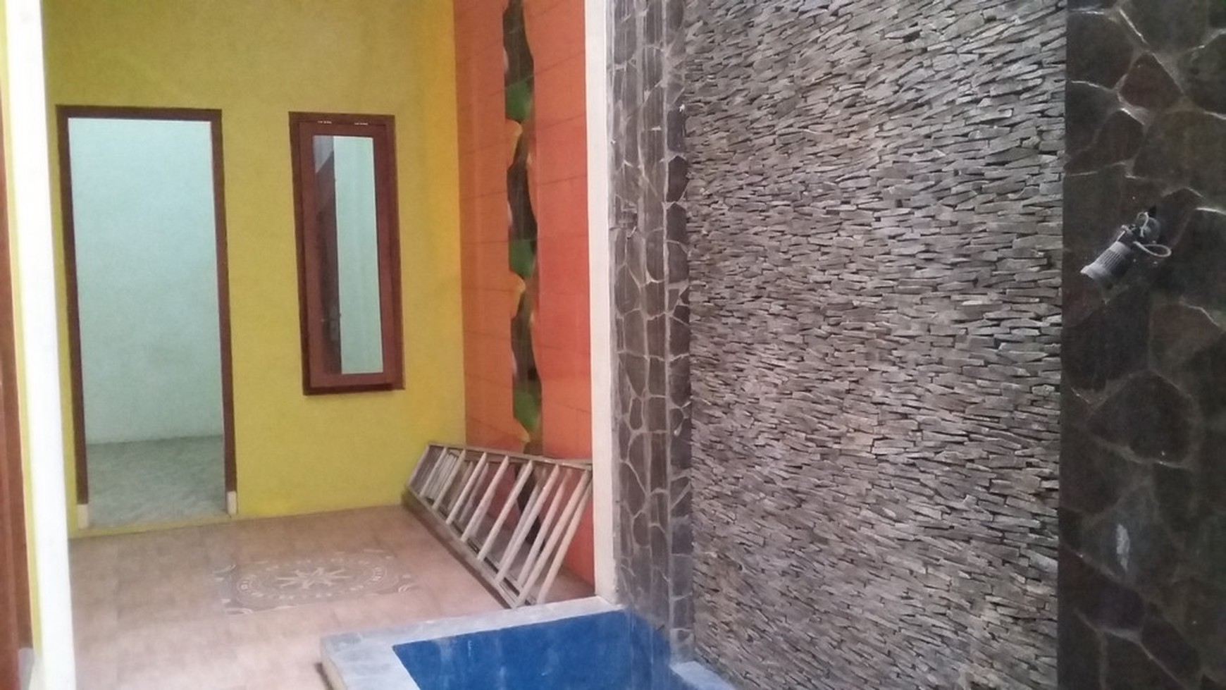RUMAH MEWAH, HARGA NEGO, DI LOKASI STRATESIS, DAERAH NOLOGATEN