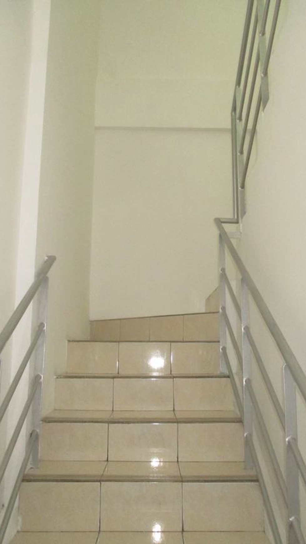 Dijual Ruko Letak Strategis ditengah kota BSD, siap pakai