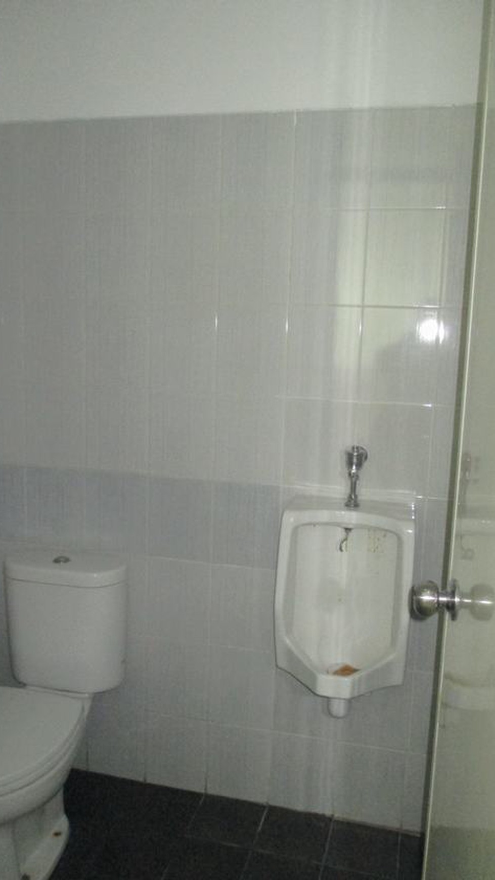 Dijual Ruko Letak Strategis ditengah kota BSD, siap pakai