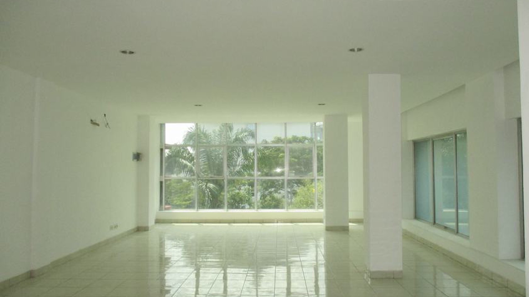 Dijual Ruko Letak Strategis ditengah kota BSD, siap pakai