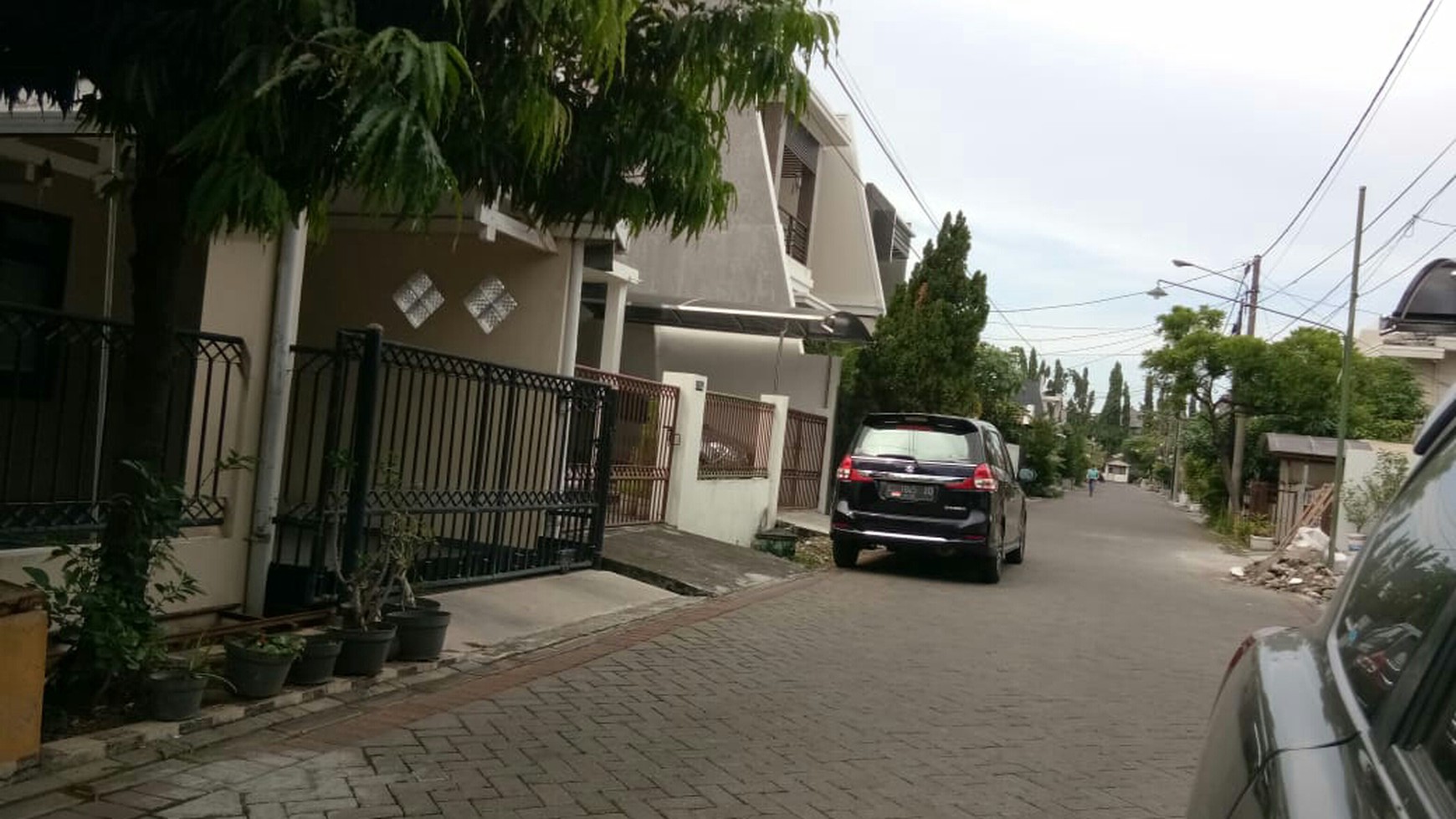 Rumah Manyar cocok untuk mahasiswa