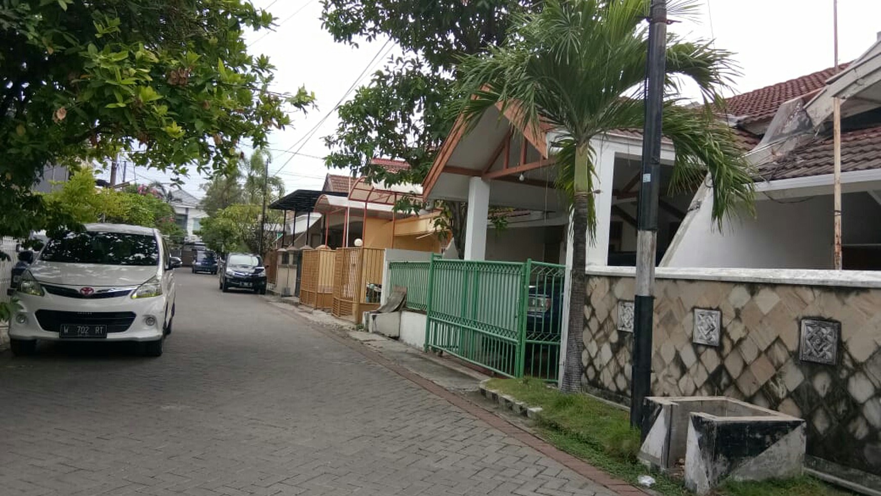 Rumah Manyar cocok untuk mahasiswa