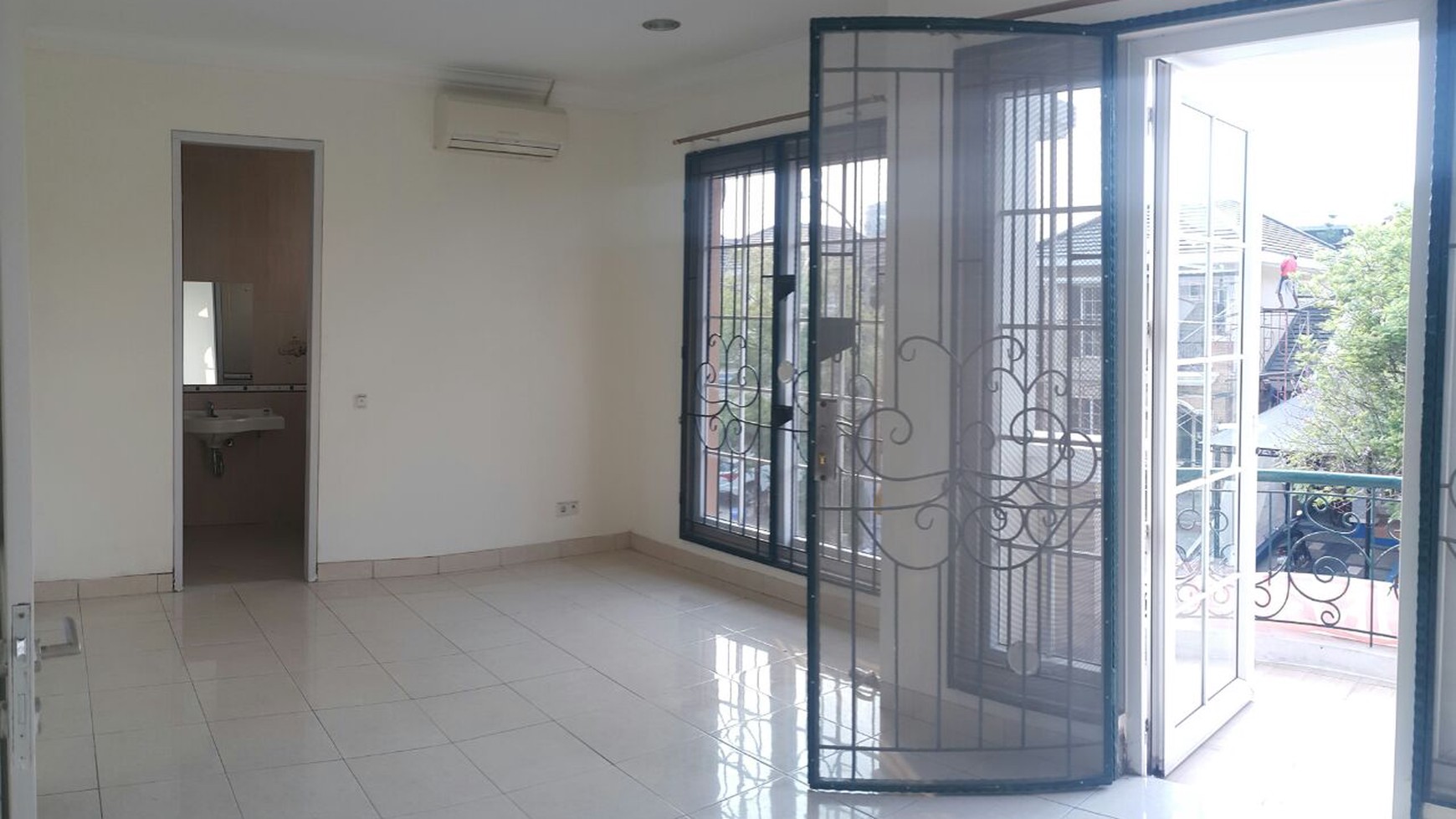 Semi Furnished, dekat German School PROVENCE PARKLAND BSD