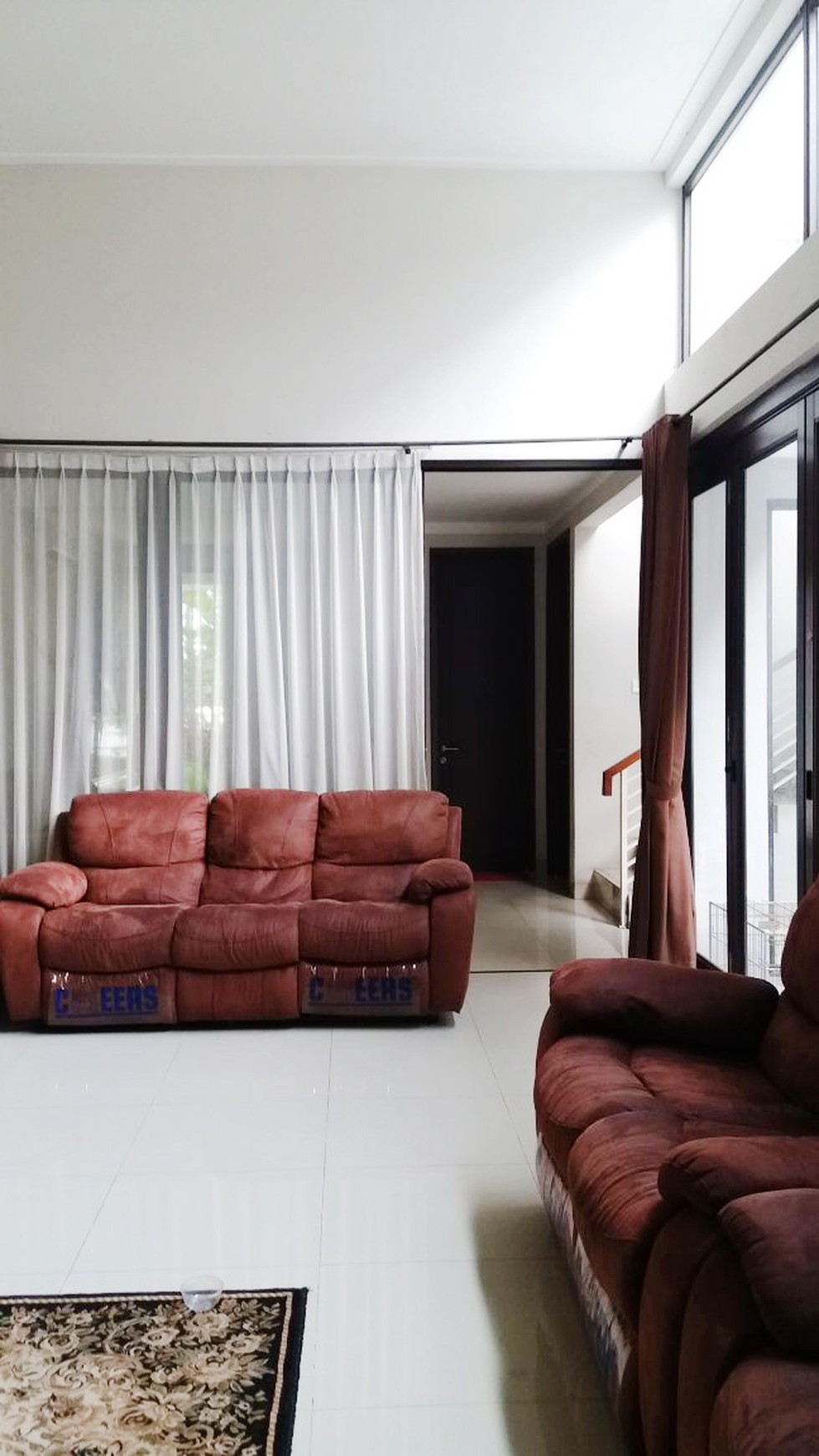Rumah Nyaman dan Siap Huni di Kawasan Cluster Kebayoran, Bintaro