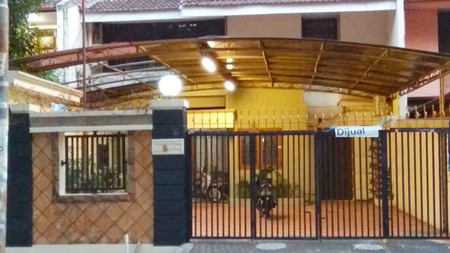 Rumah 2 Lantai di Pulomas Utara Raya