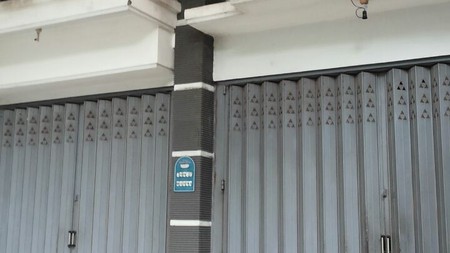 Ruko daerah gresik 3 lantai