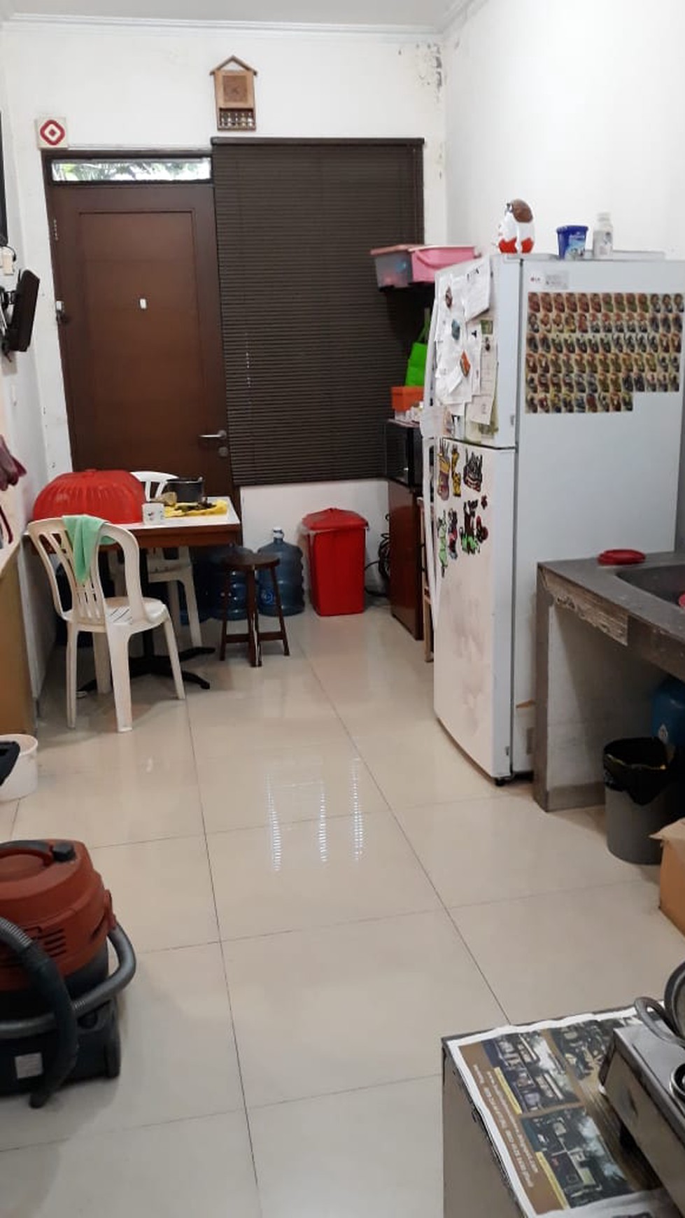 Rumah Hoek Singgasana Pradana , Mekarwangi