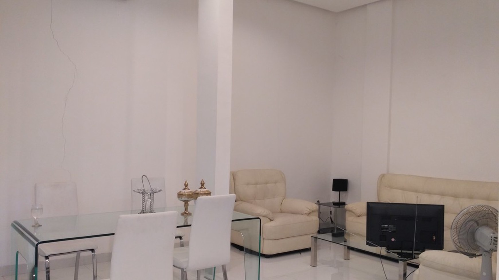 Rumah CantiQ Minimalis 98m Harga 1.9M, siap huni #AK